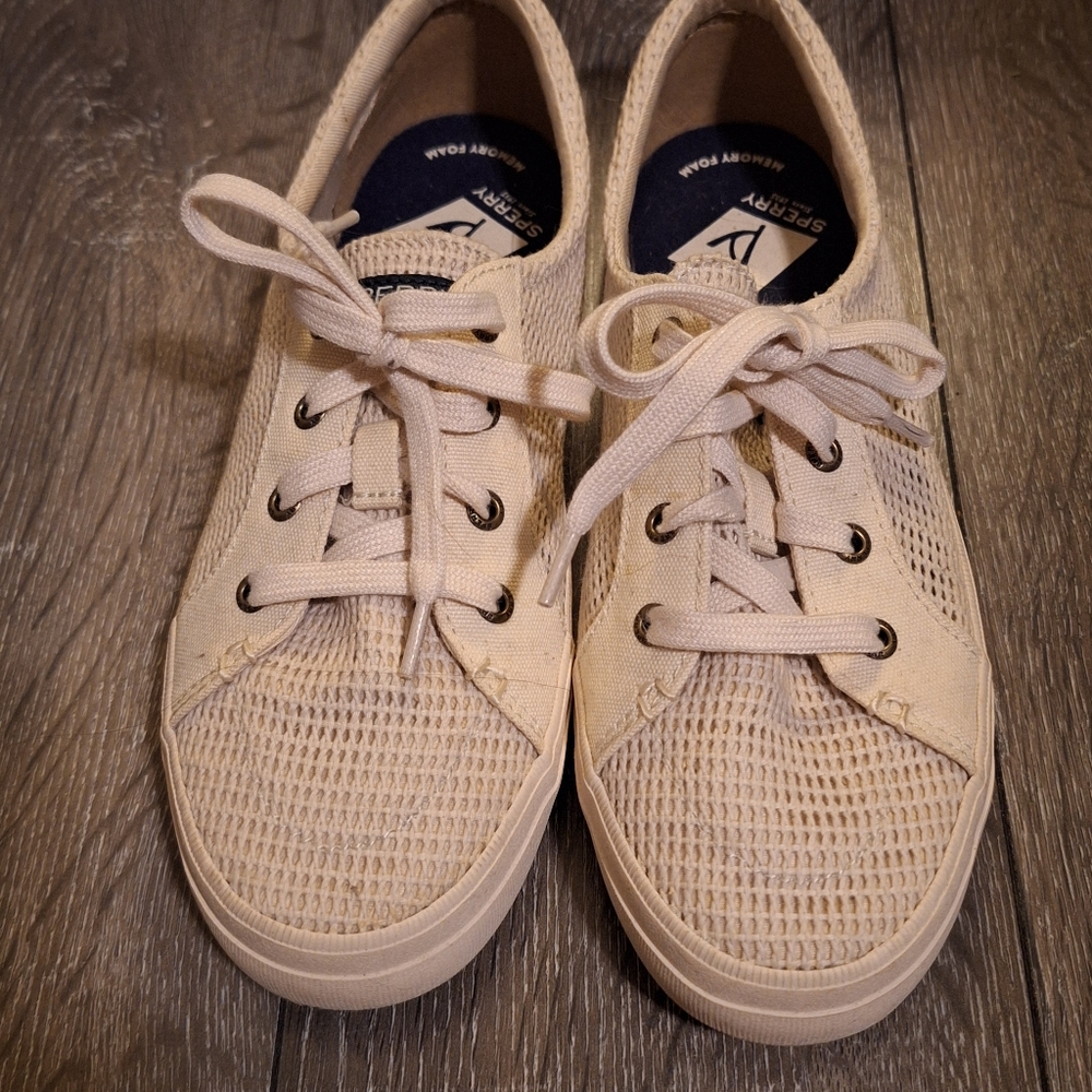 Womens sperry shoes